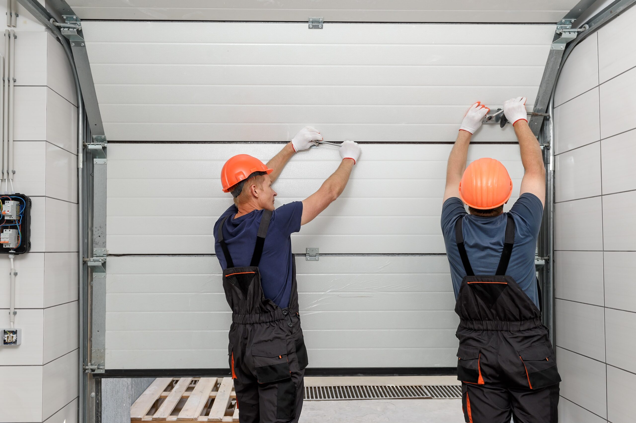 commercial garage door repair specialists